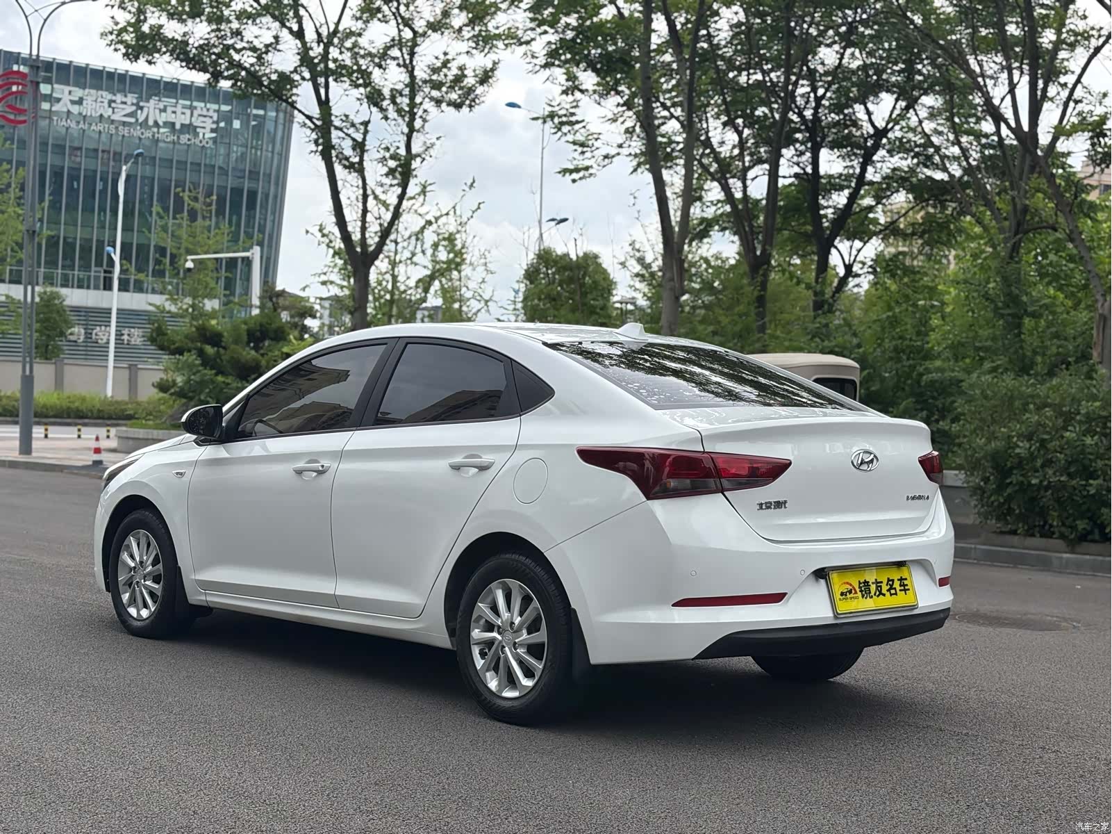 Hyundai GLS, 2017 4