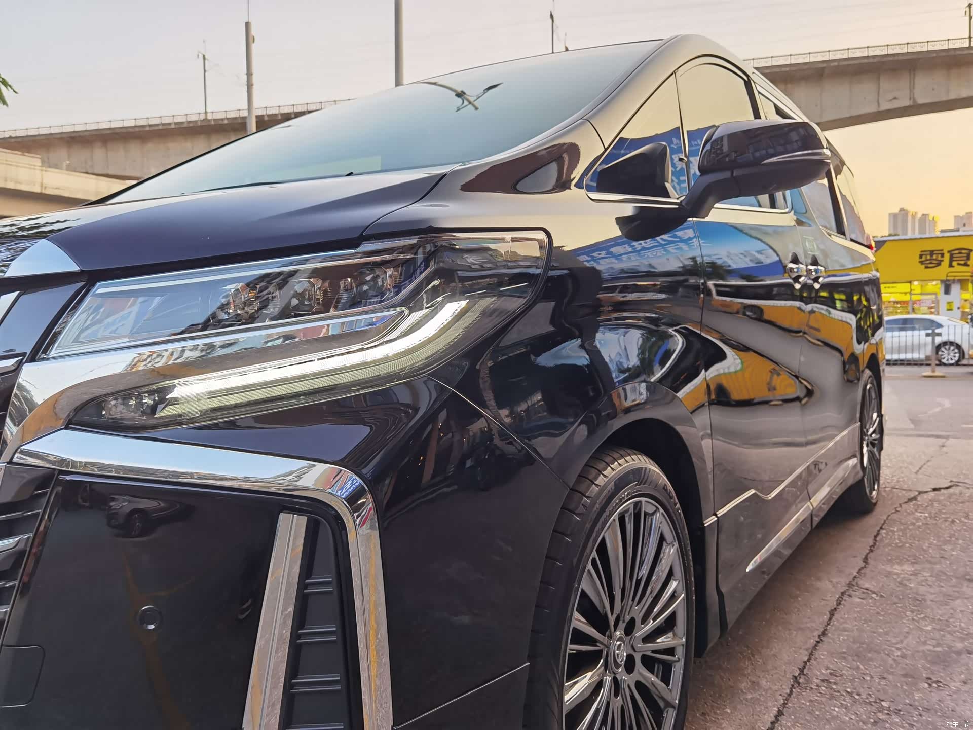 Toyota Alphard, 2016 11