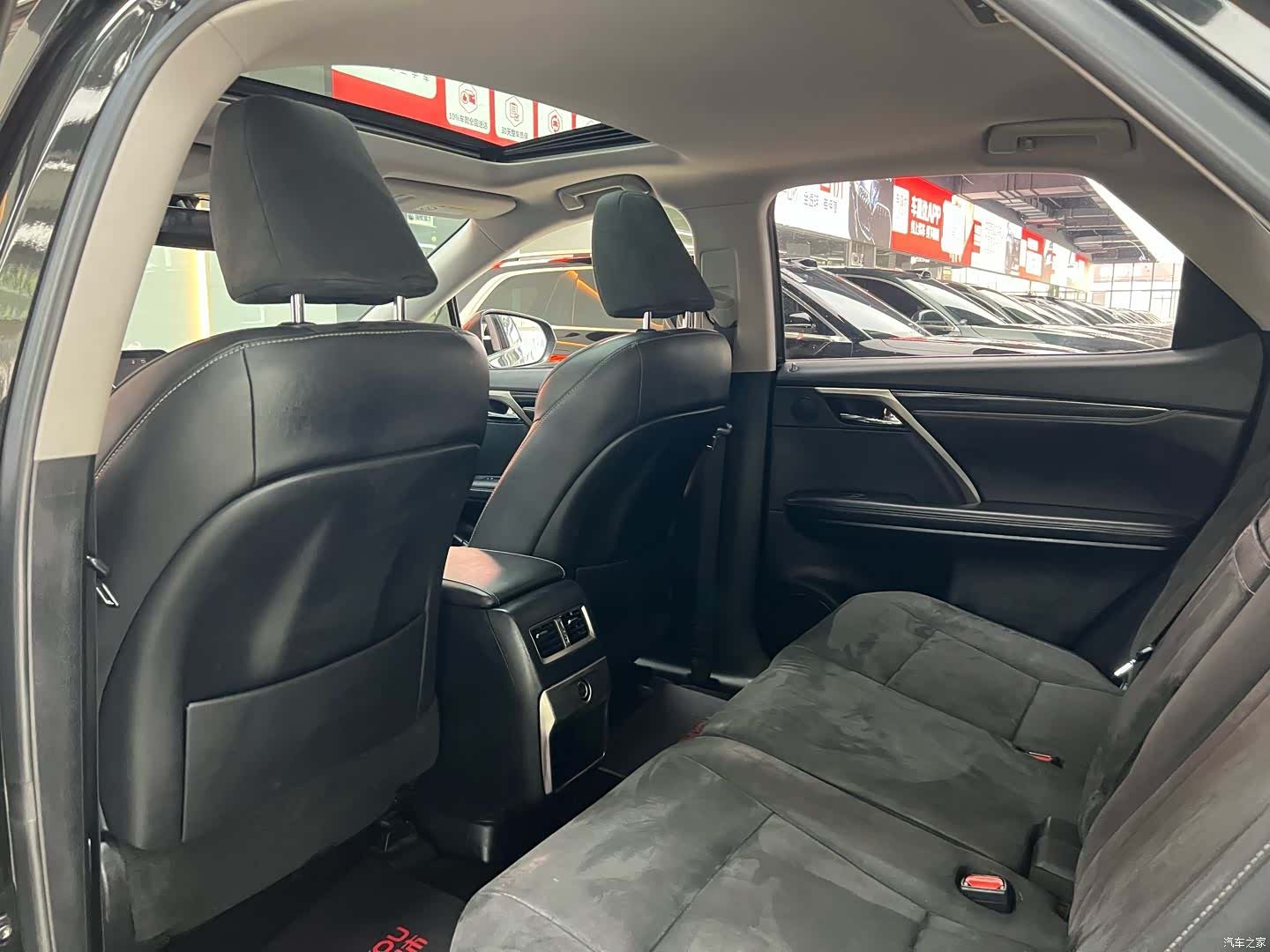 Lexus RX, 2018 10