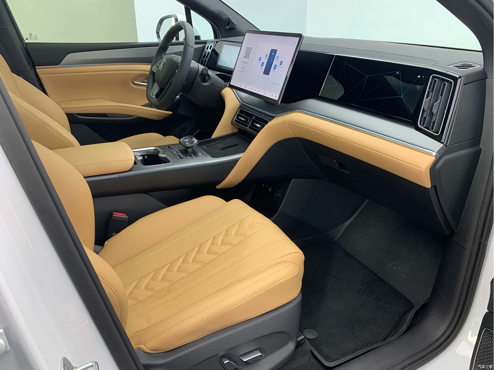 BYD Song, 2025 9