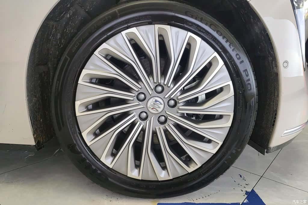 Buick L7, 2025 6