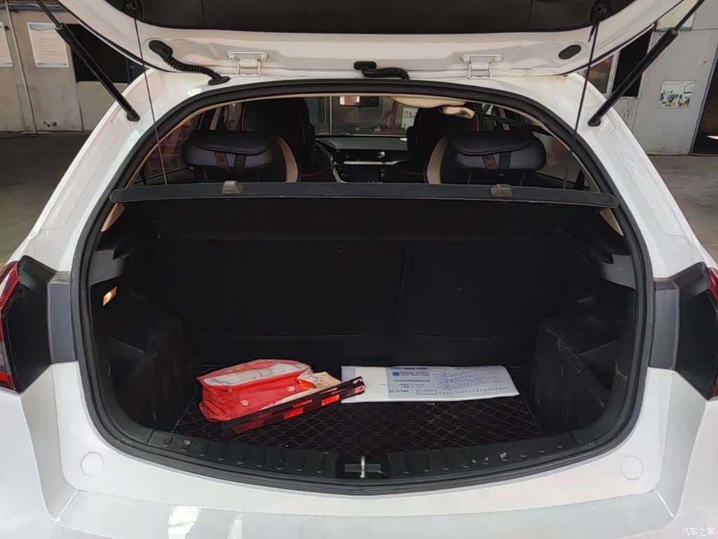 Geely X3, 2019 19