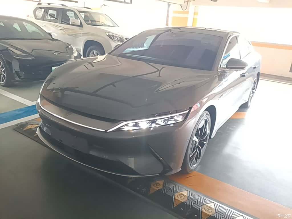 BYD Han, 2021 1
