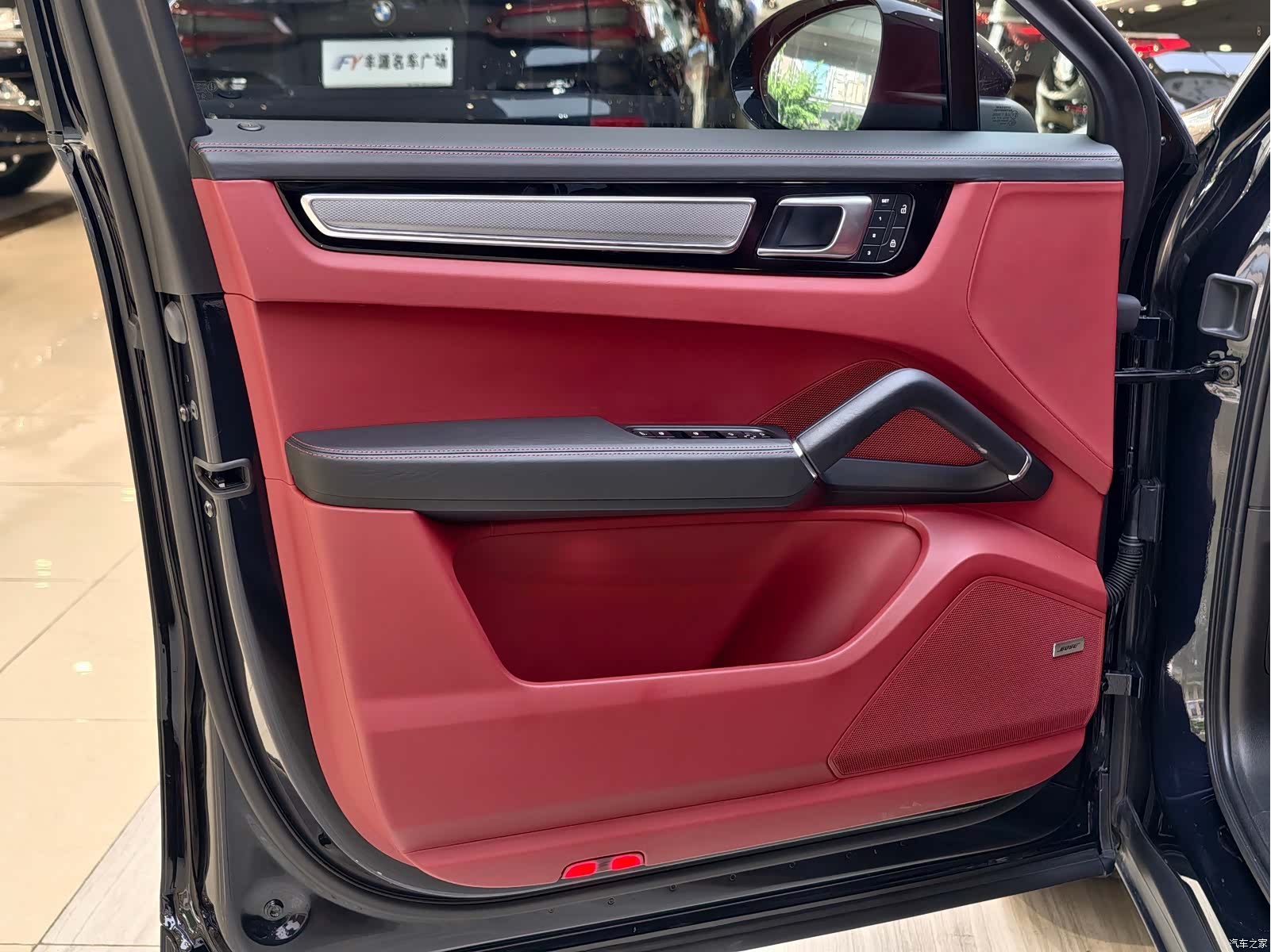 Porsche Cayenne, 2023 4