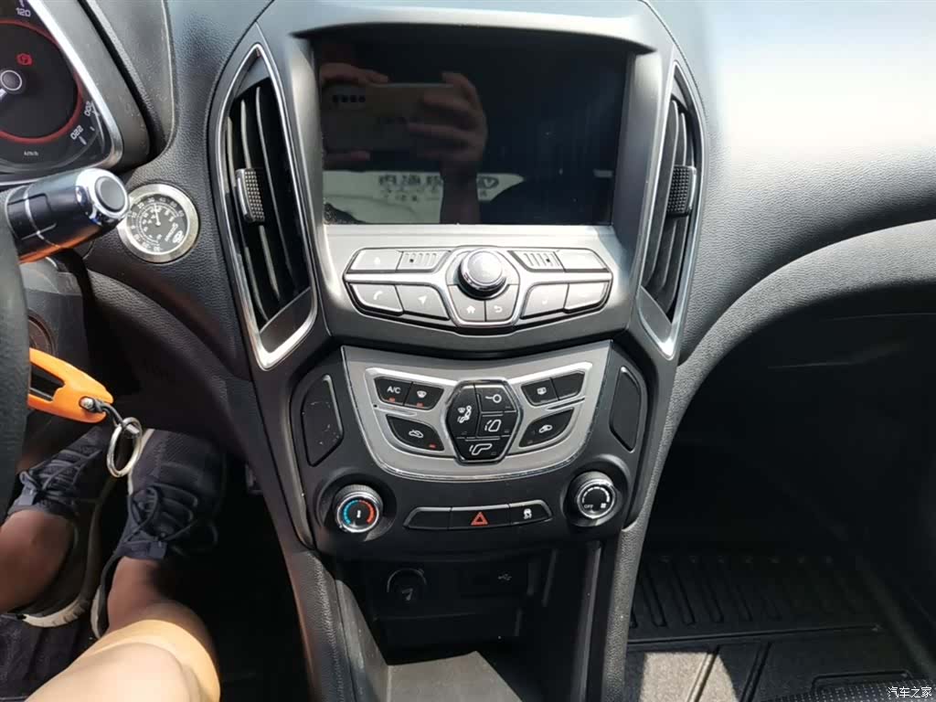 Chery 5, 2018 13