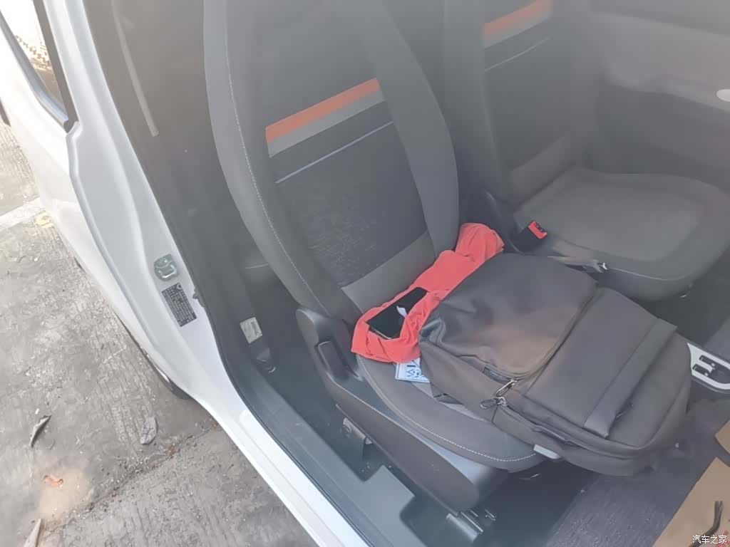 Wuling MINIEV, 2021 25