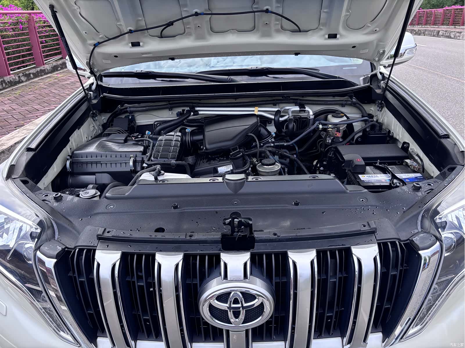Toyota Prado, 2015 12