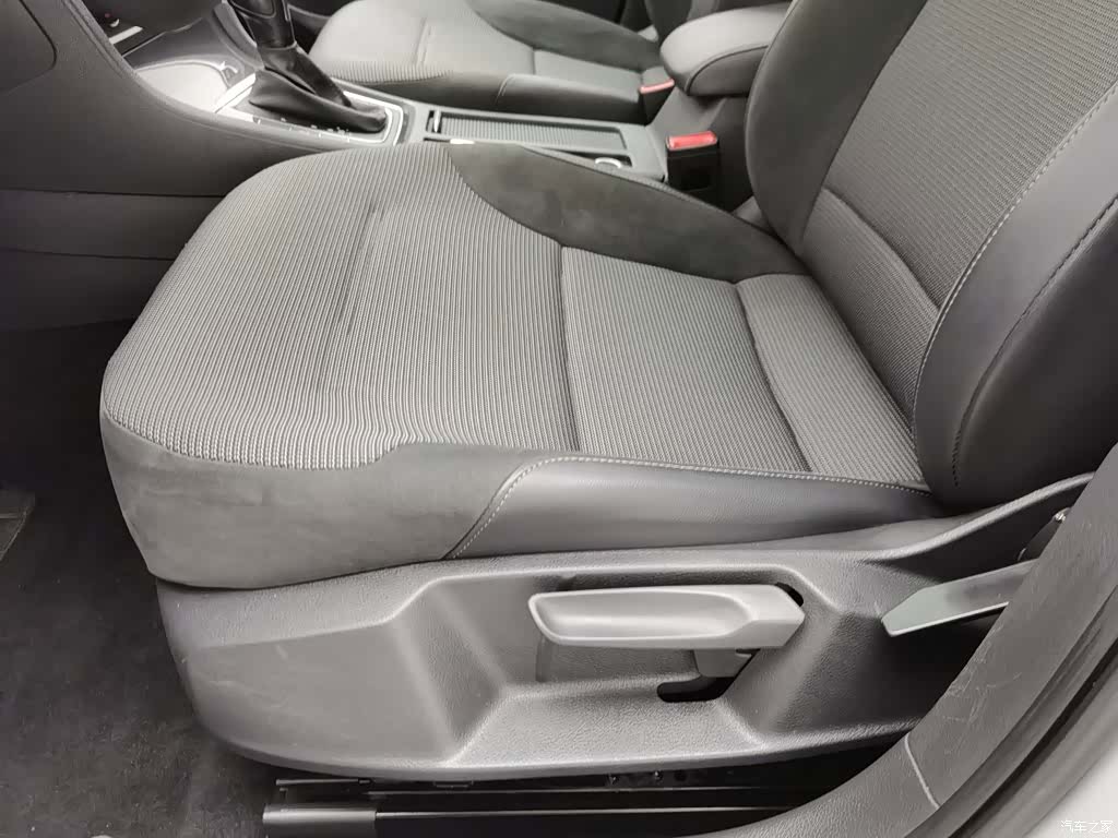 Volkswagen Golf, 2018 20