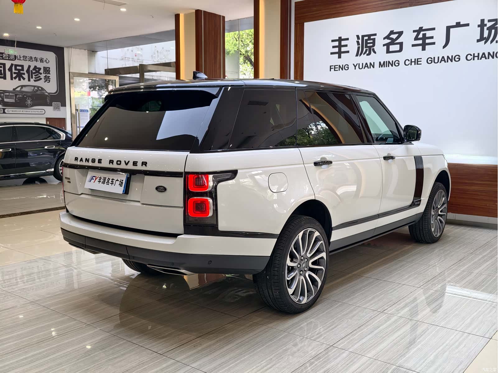 Land Rover Range Rover, 2022 24