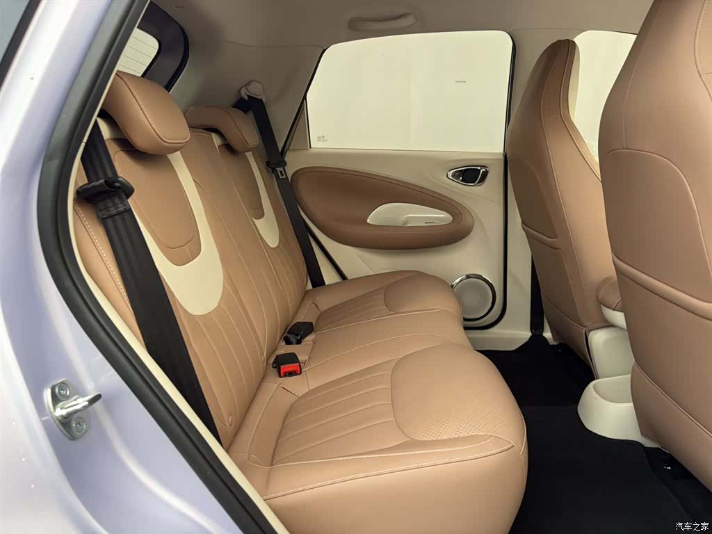 Wuling Bingo, 2025 15