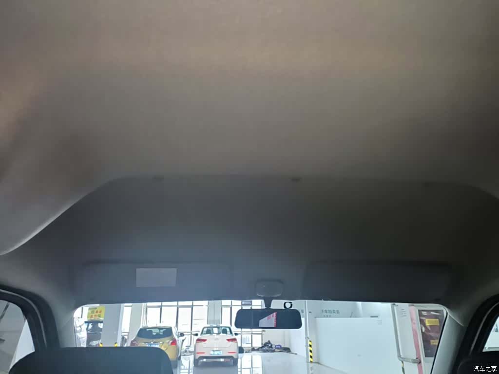 Changan V5, 2025 18