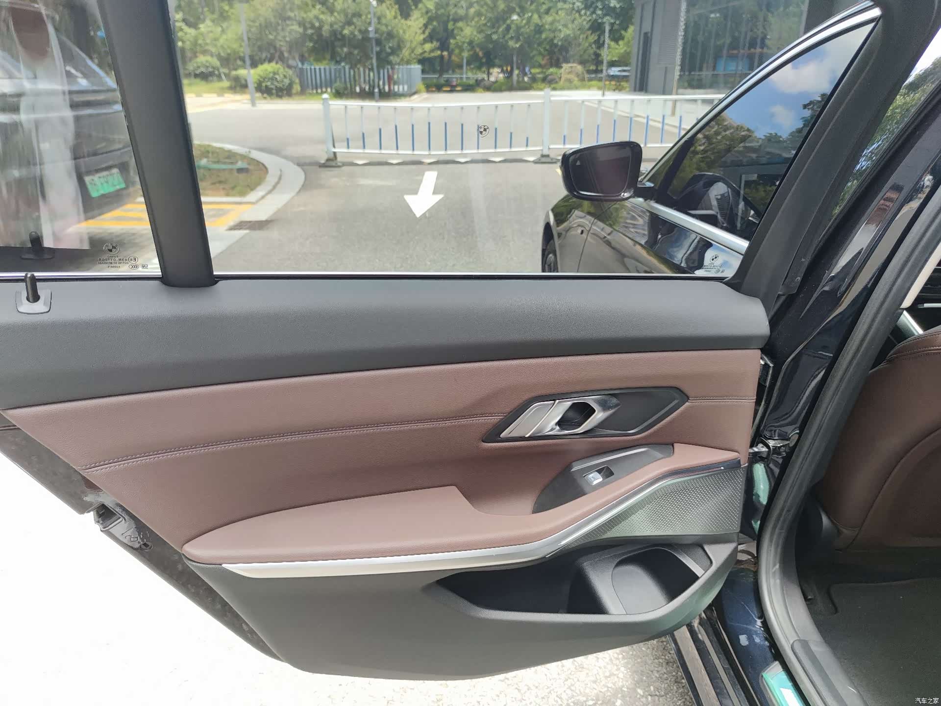 BMW 3 Series, 2024 6