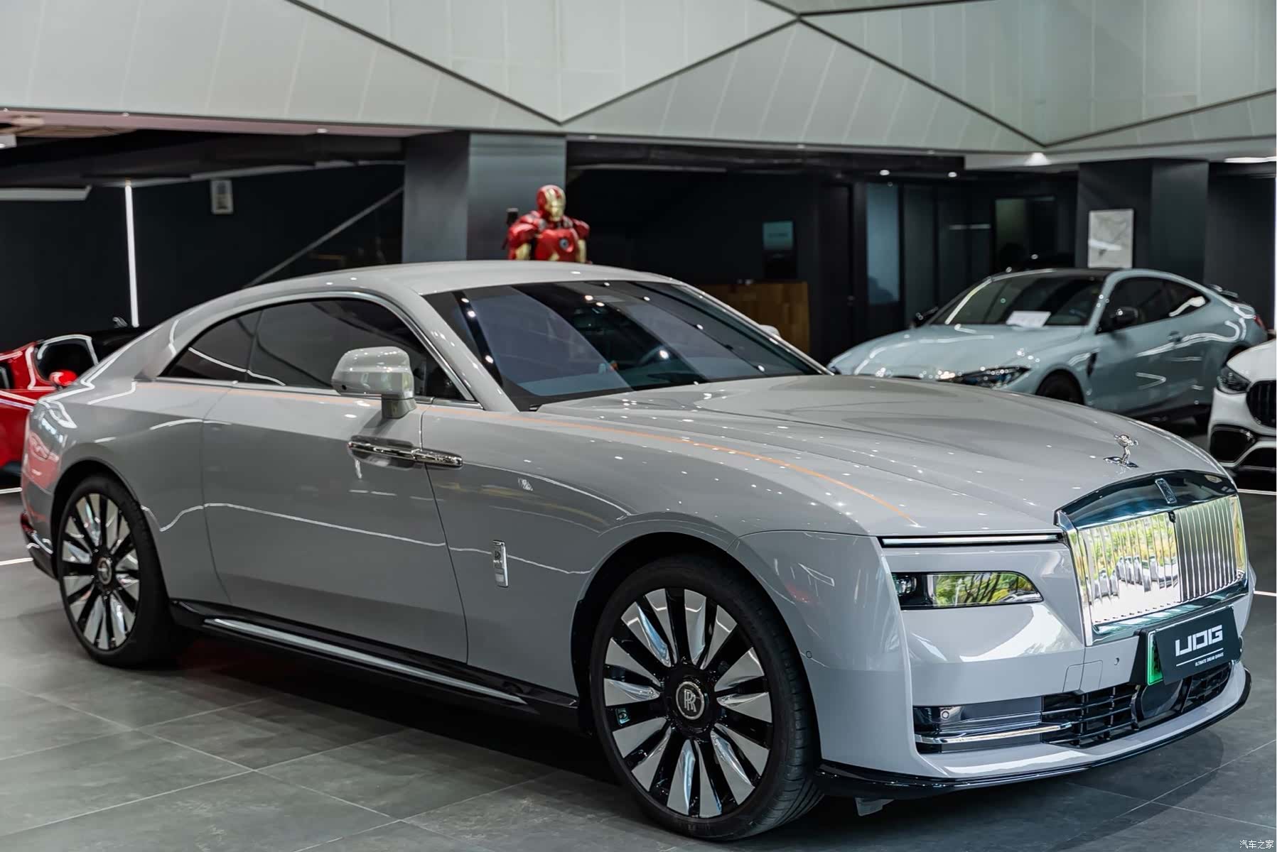 Rolls-Royce Spectre, 2024 2