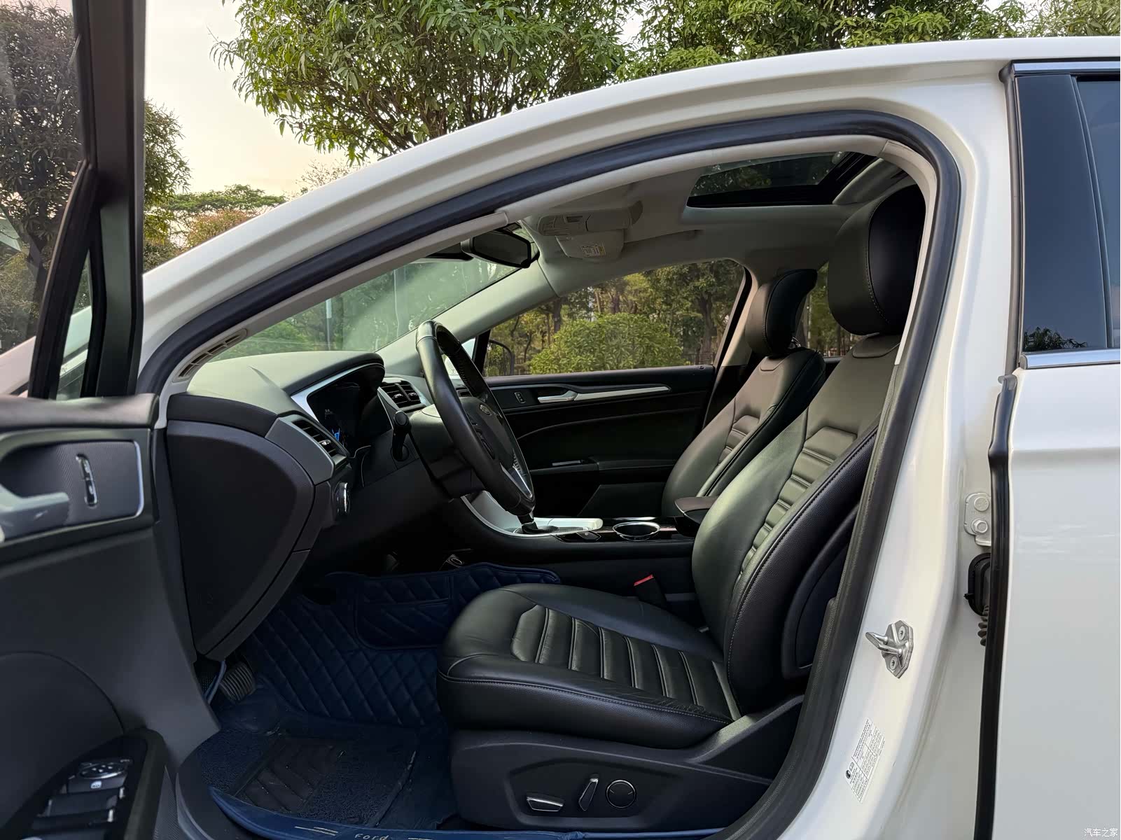 Ford Mondeo, 2016 4