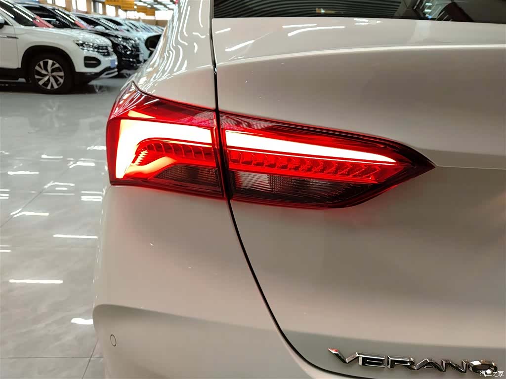 Buick Verano, 2025 10