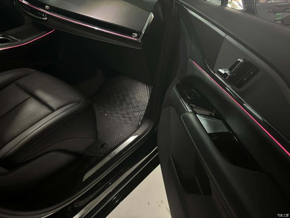 Cadillac XT5, 2024 7