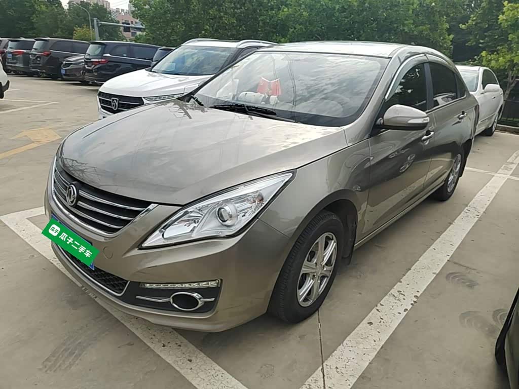 Dongfeng S50