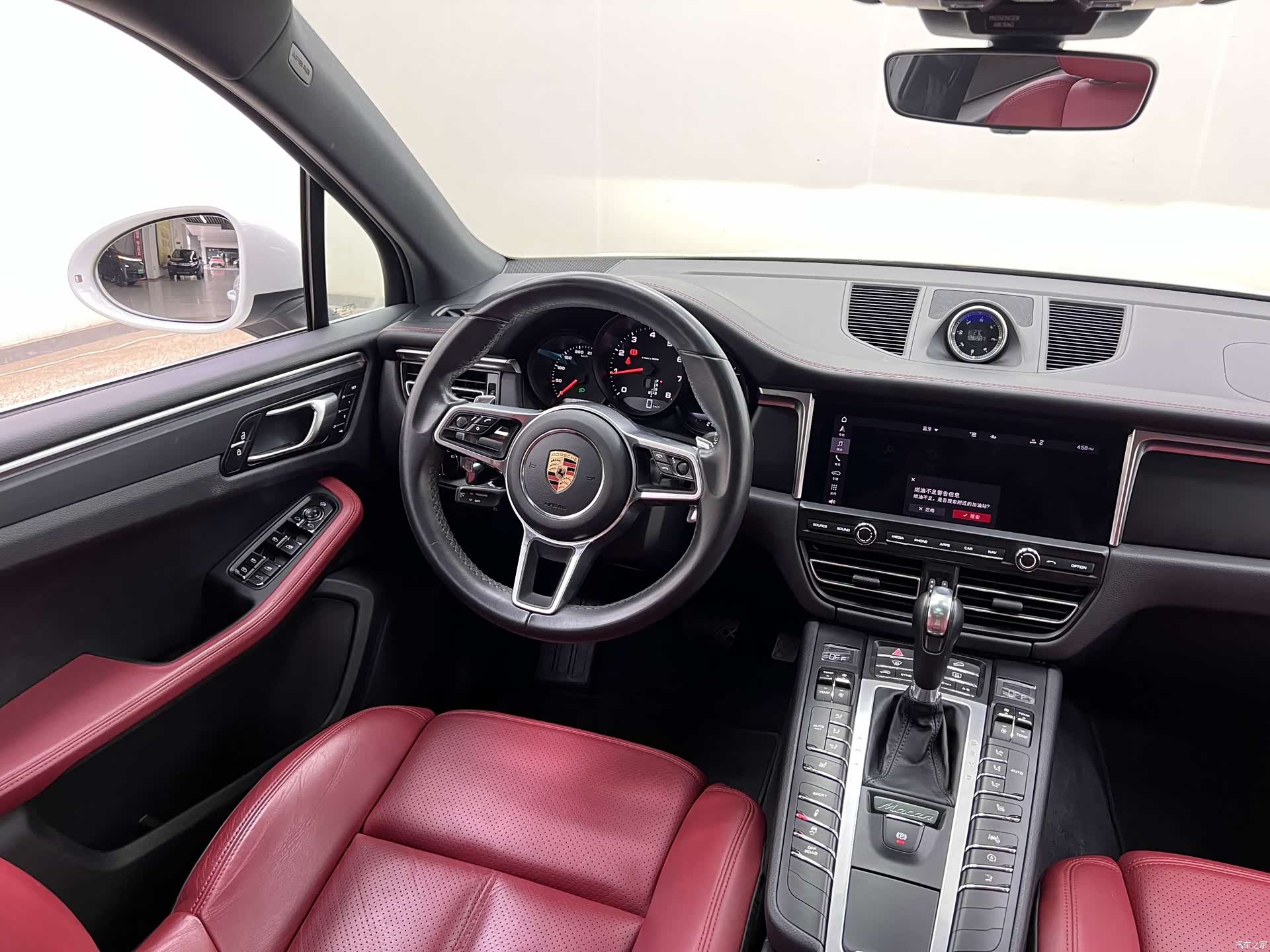 Porsche Macan, 2020 25