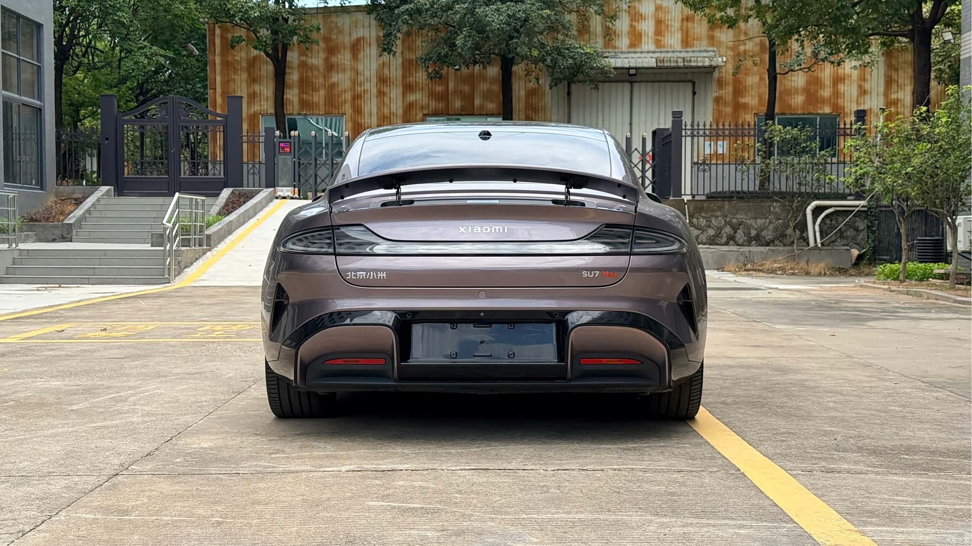 Xiaomi SU7, 2024 9