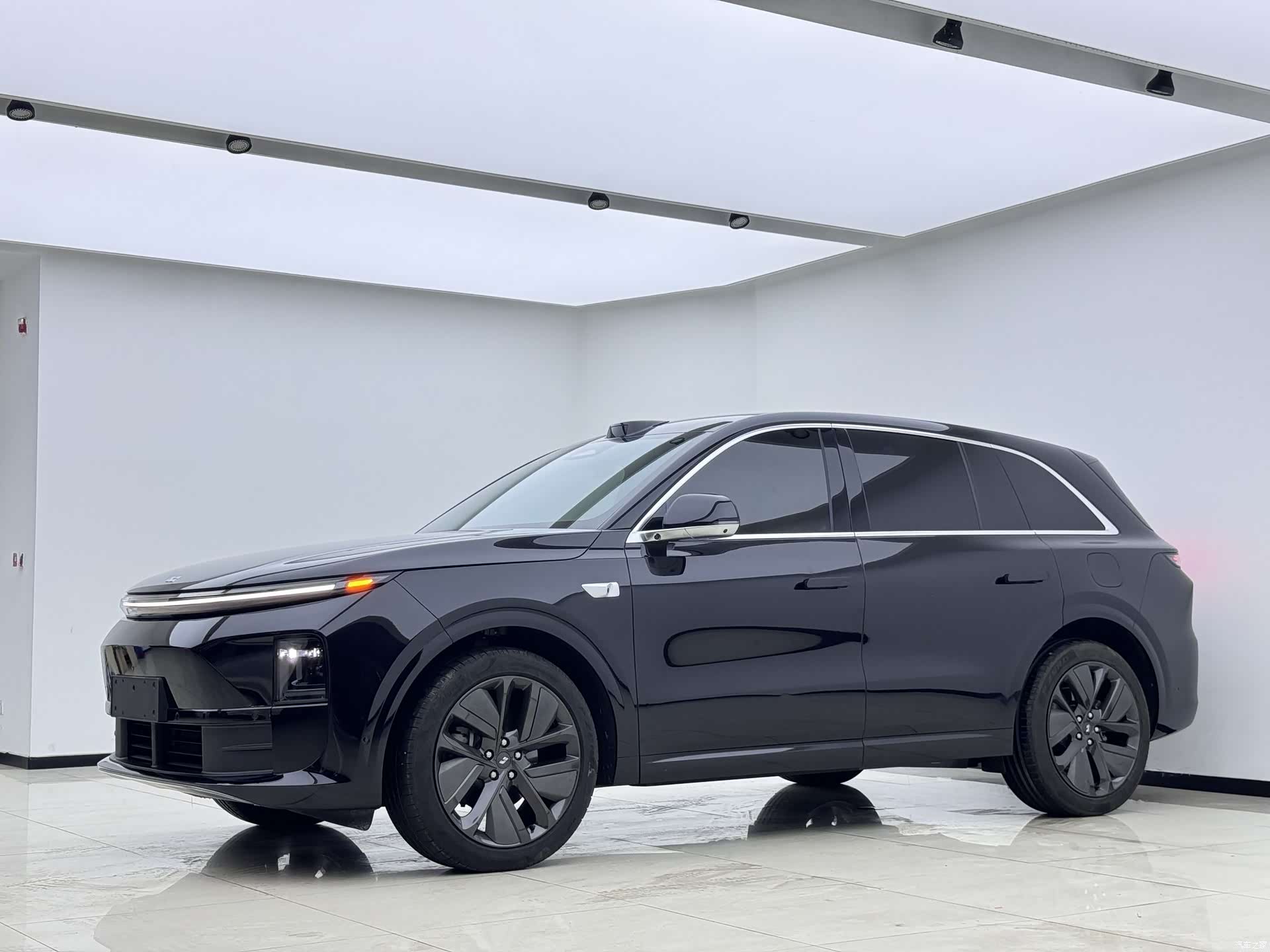 Li Auto L6, 2024 1