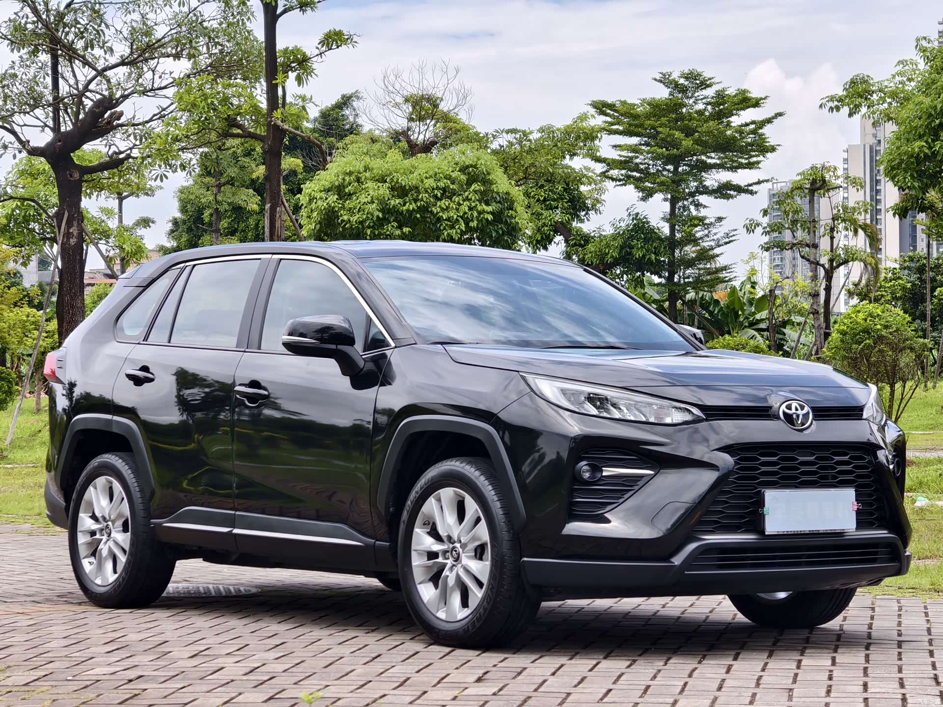 Toyota Wildlander, 2022 3