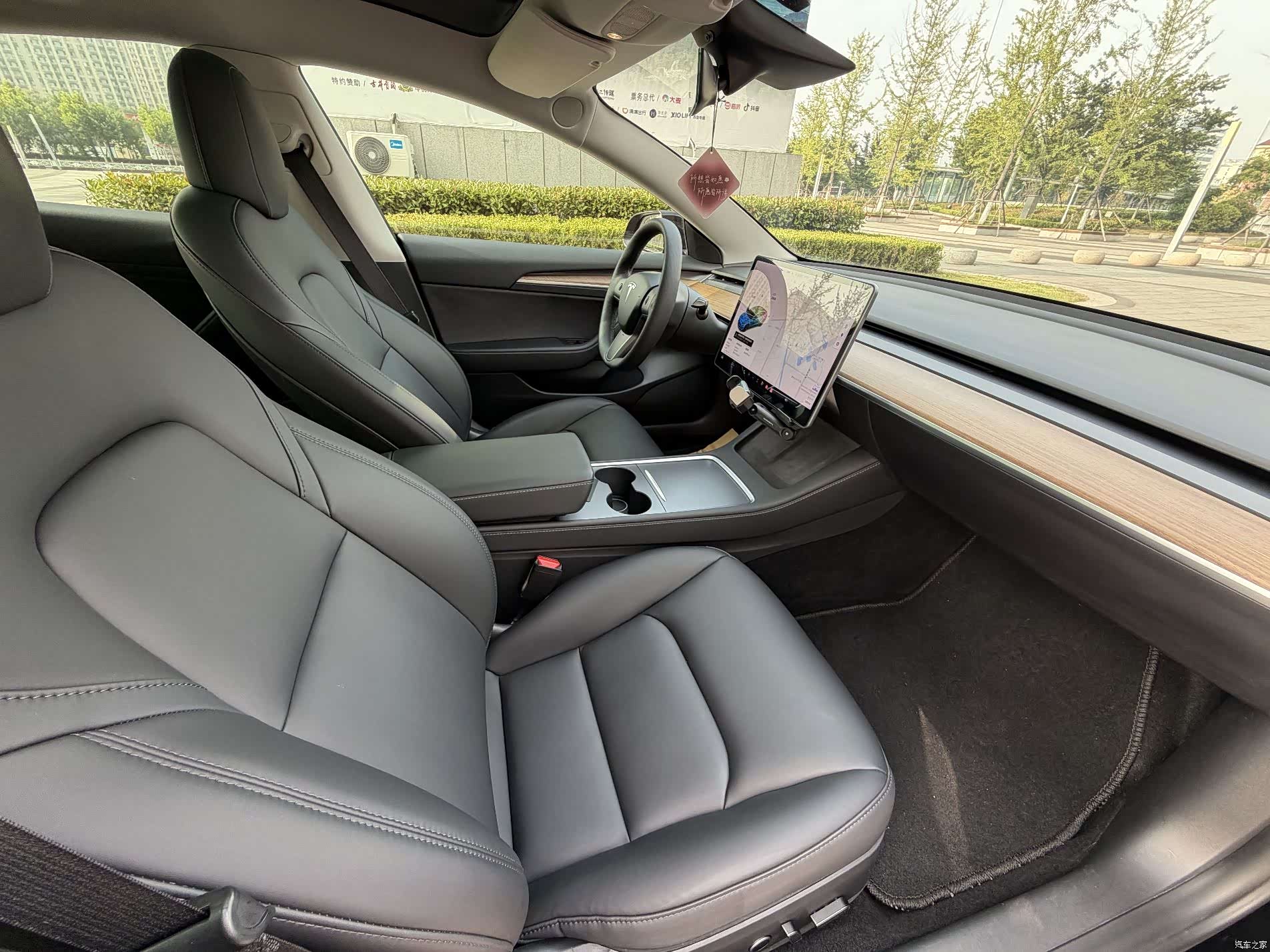 Tesla Model 3, 2021 2