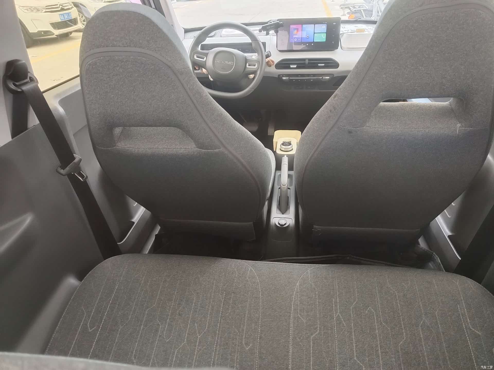 Geely Panda, 2023 9