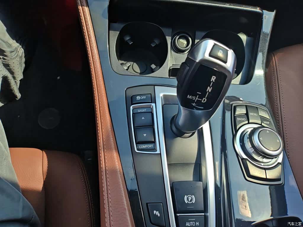 BMW 5 Series, 2016 14