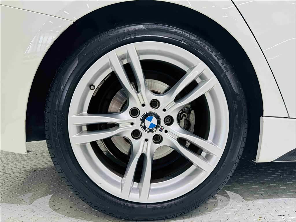 BMW 3 Series, 2015 23
