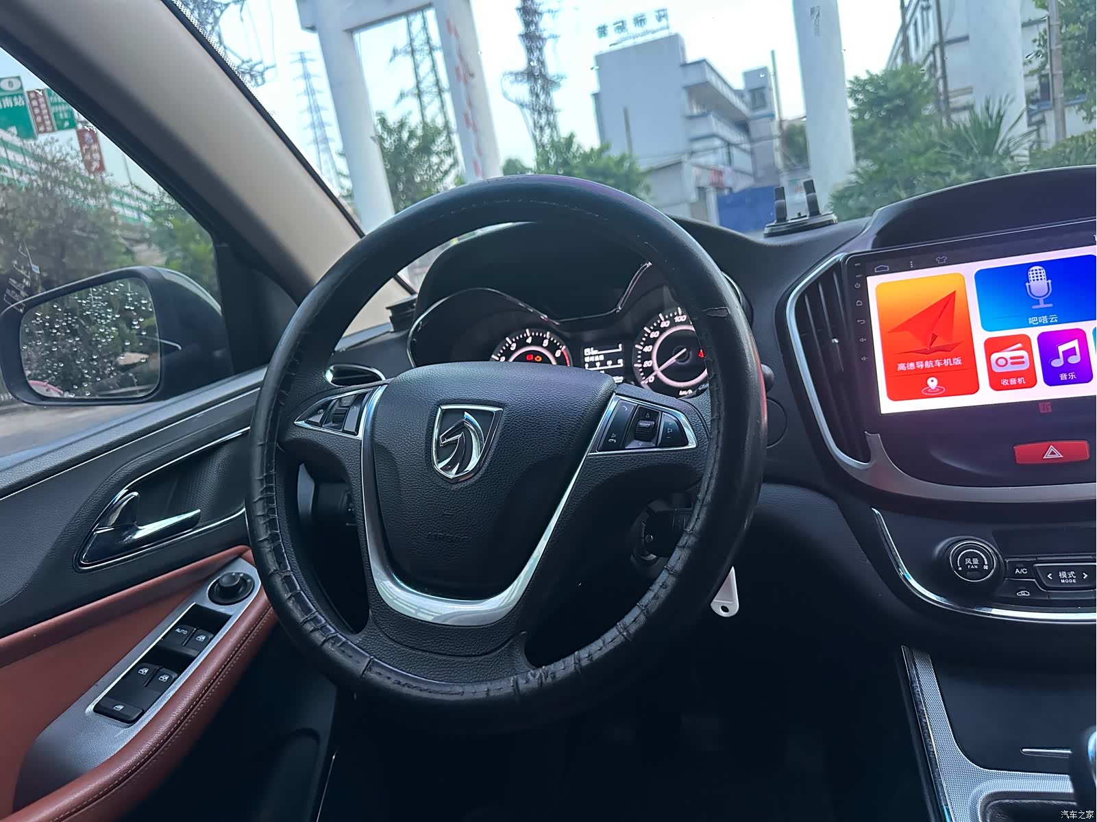 Wuling 560, 2016 21