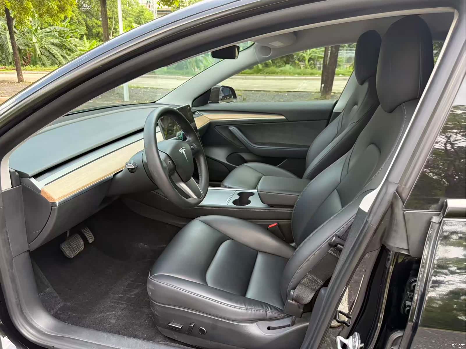 Tesla Model 3, 2022 4