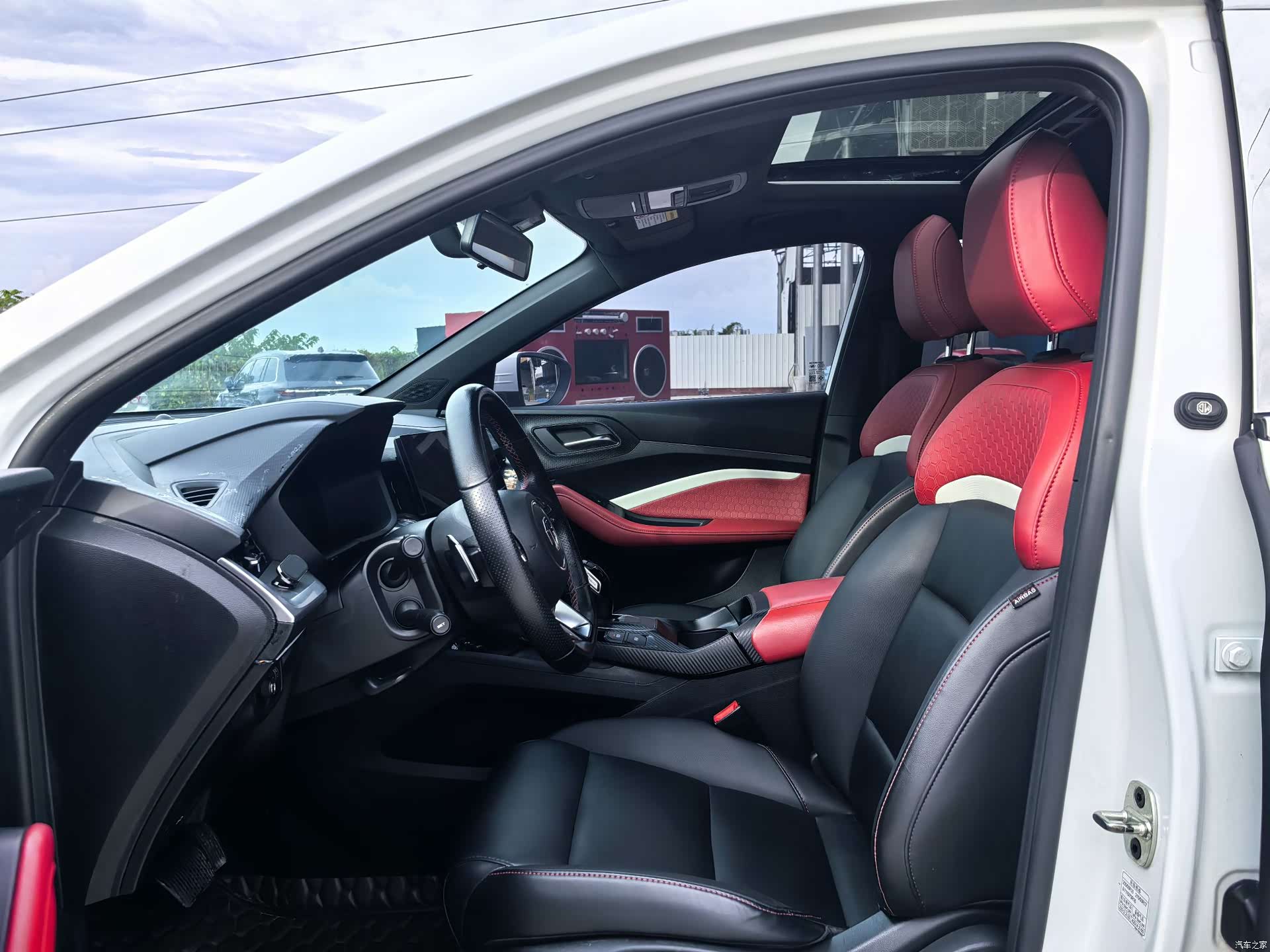 MG MG5, 2021 4