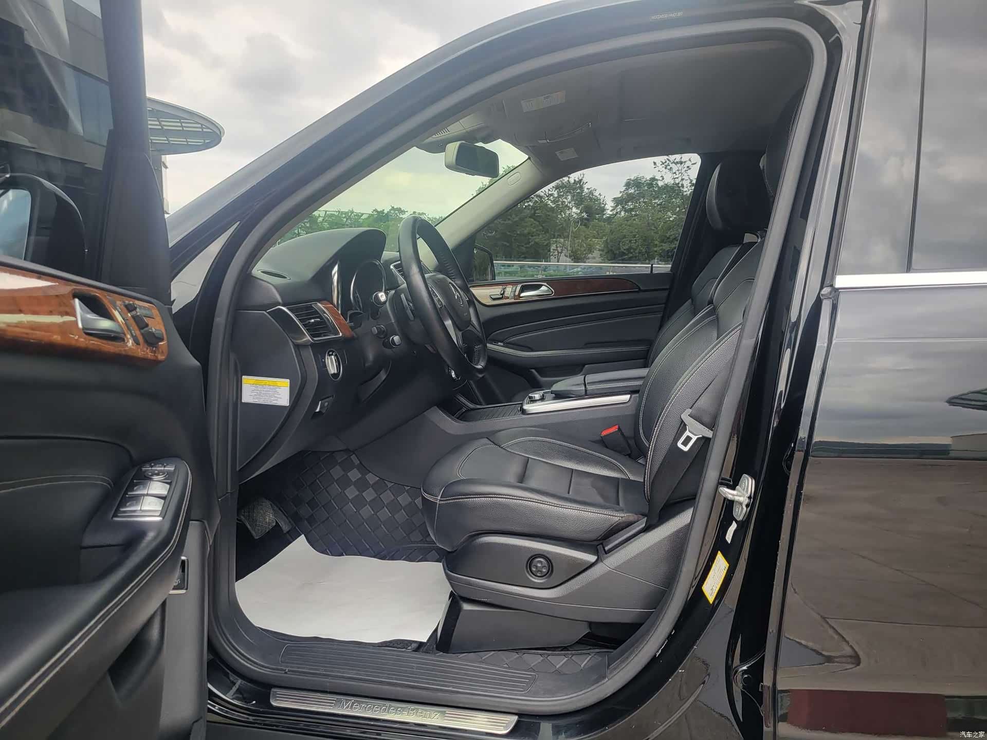 Mercedes-Benz M-Class, 2014 3