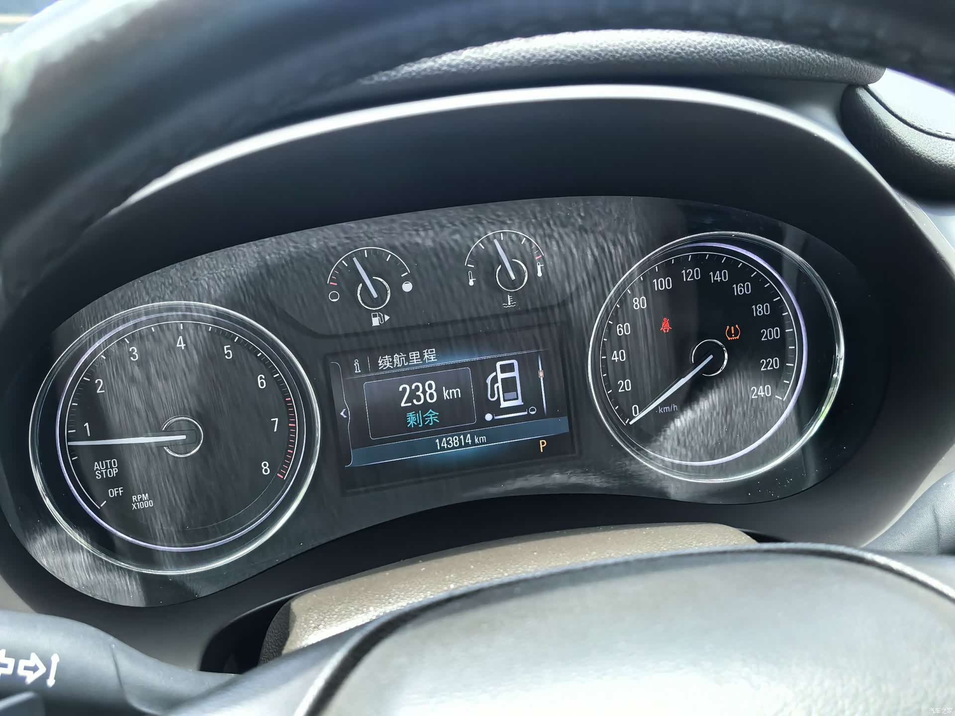 Buick LaCrosse, 2017 37
