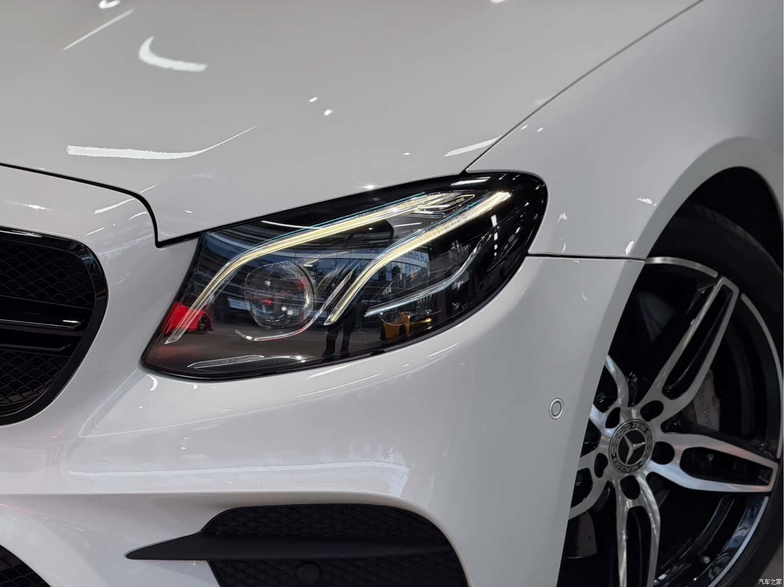 Mercedes-Benz E-Class, 2018 9