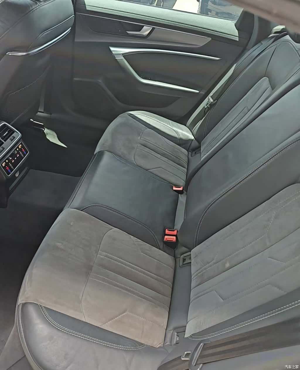 Audi A6L, 2021 8