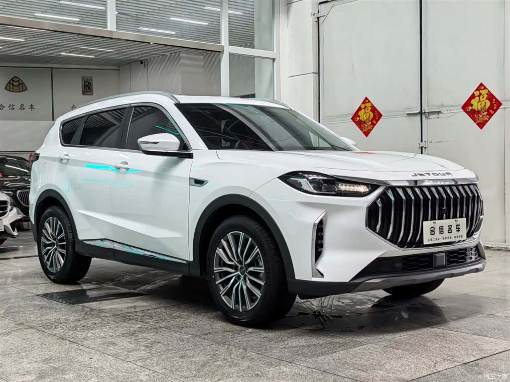 Jetour X70, 2024 3