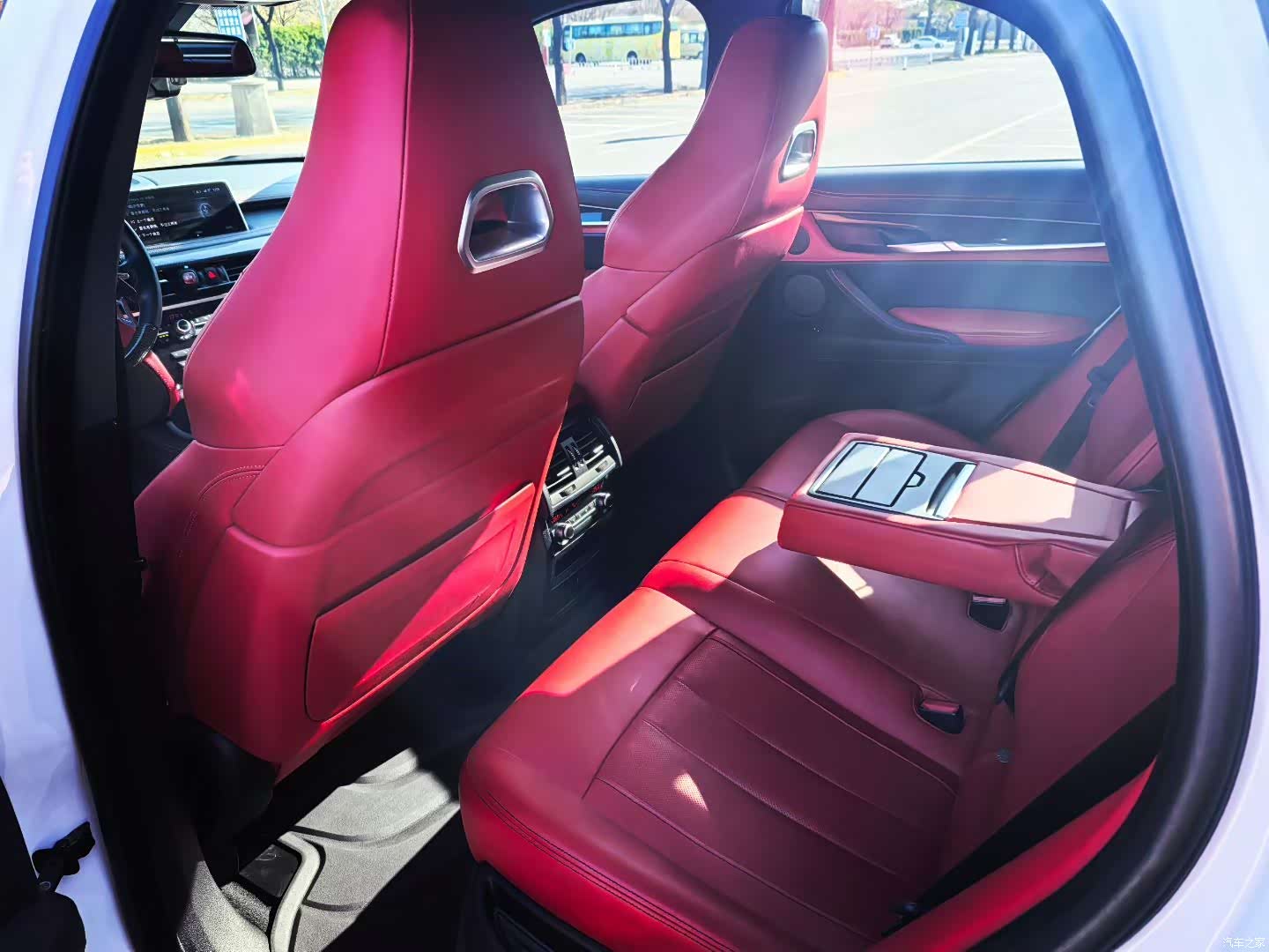 BMW X6, 2019 8