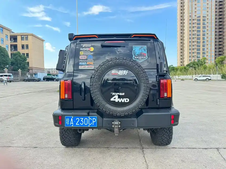 Tank 300 Tank 300