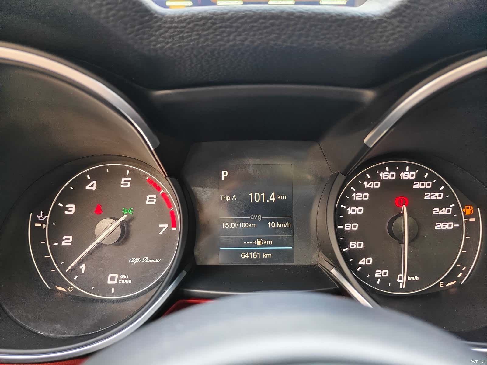 Alfa Romeo Stelvio, 2019 16