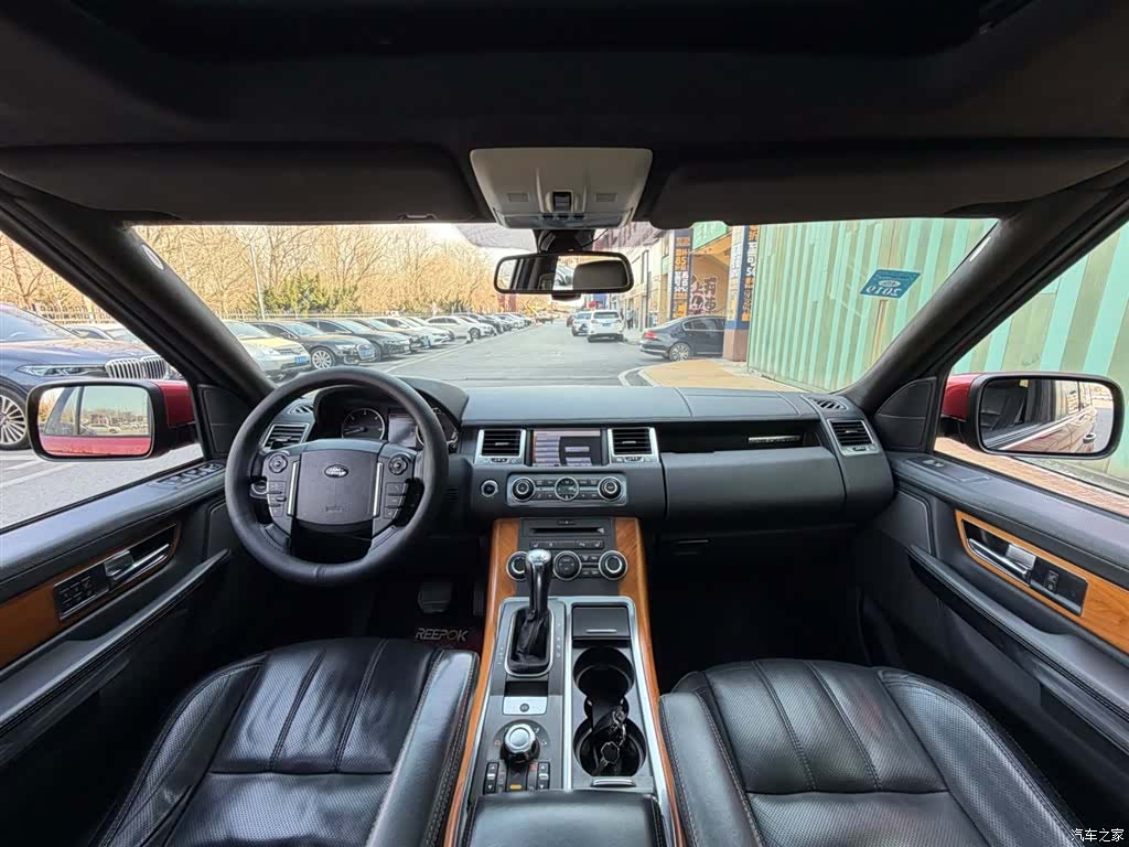 Land Rover Range Rover, 2010 4