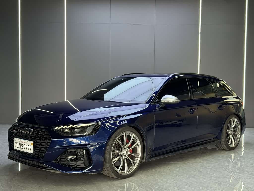 Audi RS 4
