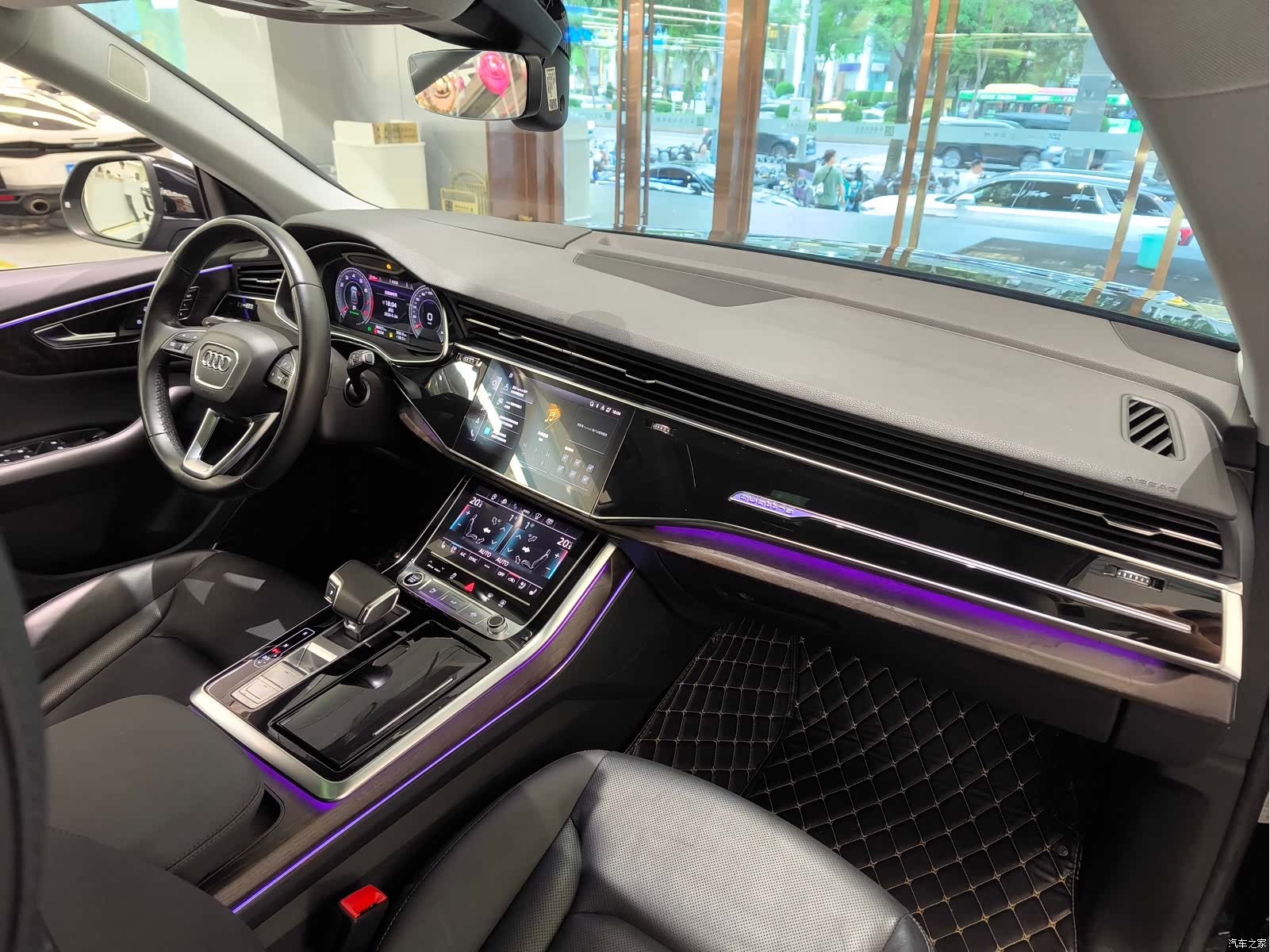 Audi Q8, 2022 21