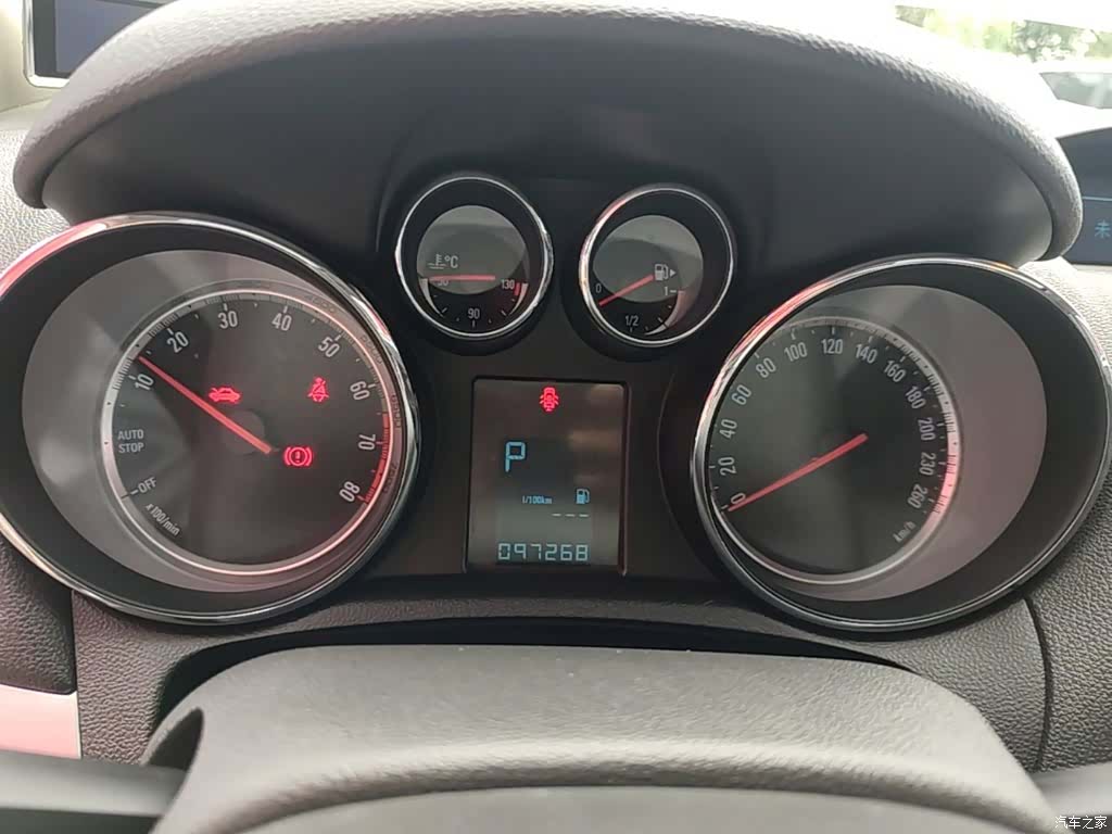 Buick Encore, 2016 12