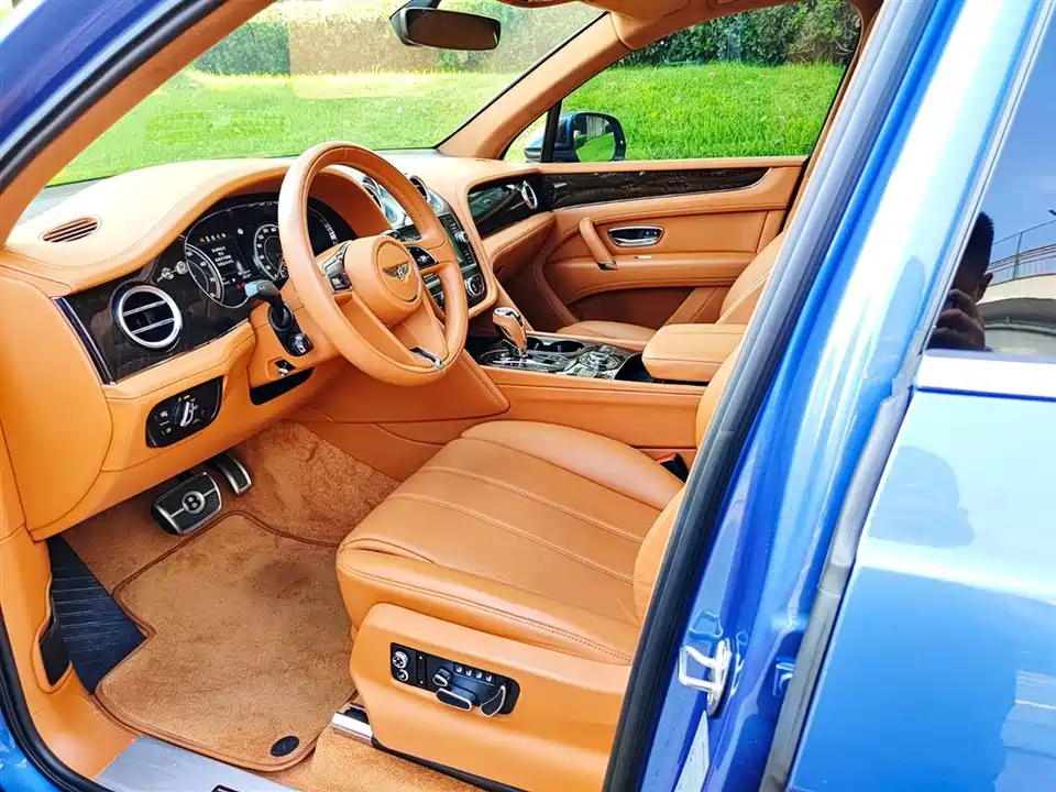Bentley Tim Yue Bentley Tim Yue