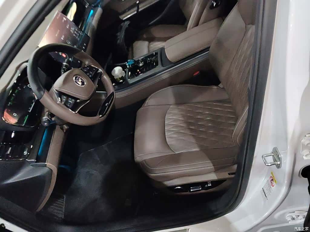 BYD Han, 2021 11