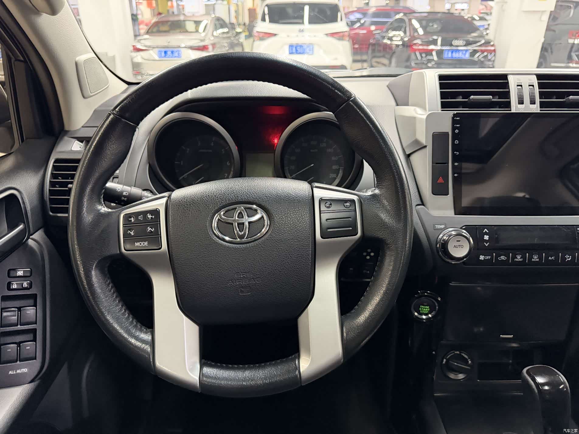 Toyota Prado, 2014 12