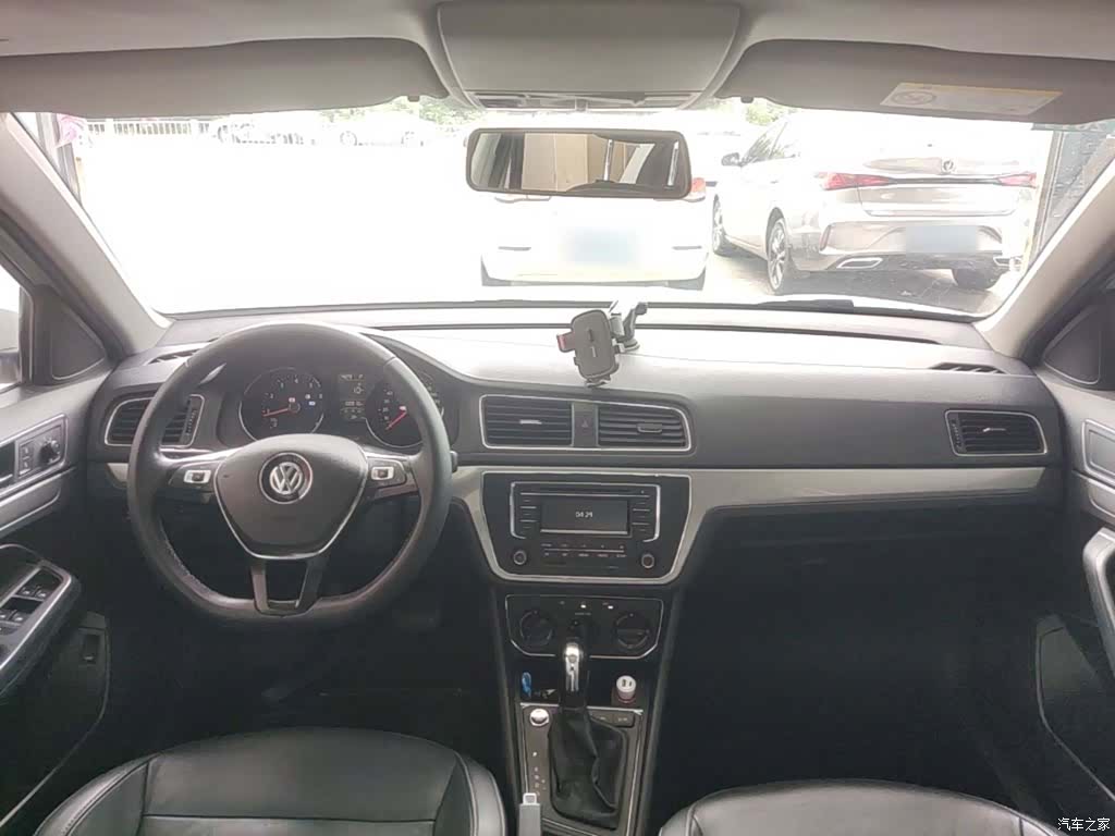 Volkswagen Lavida, 2017 10