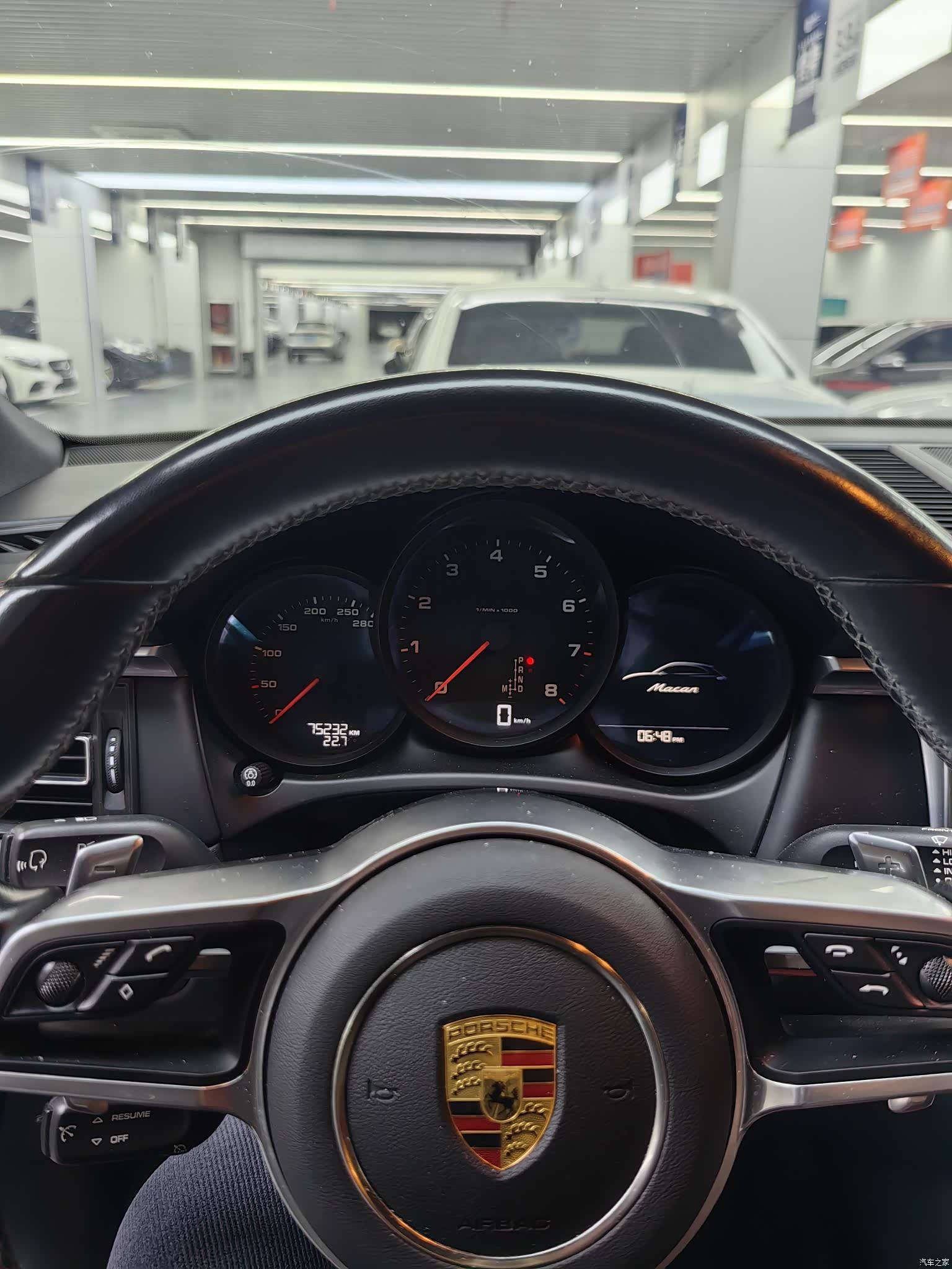 Porsche Macan, 2015 все фото