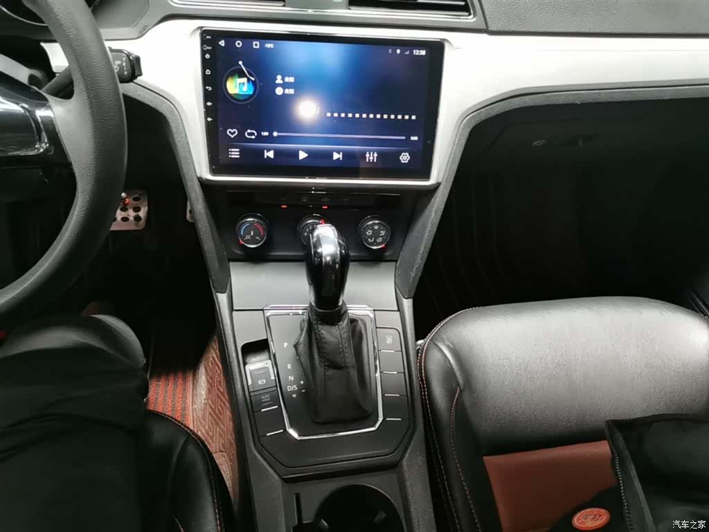 Volkswagen Lamando, 2016 14